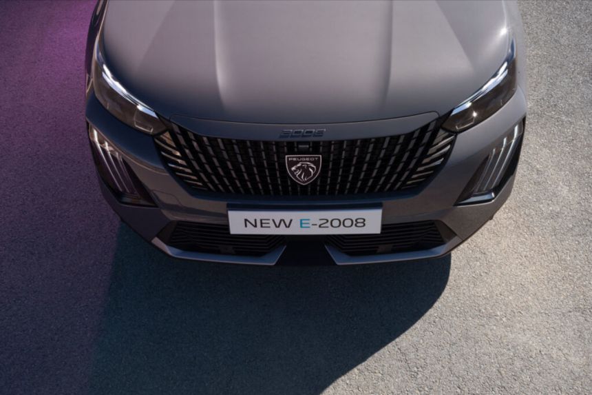 Peugeot launches updated 2008 with new face, mild hybrid option image