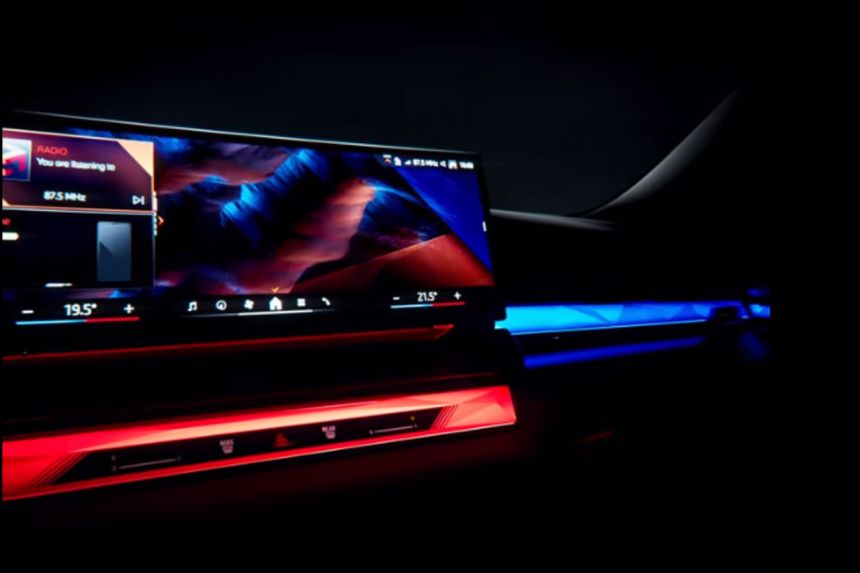 BMW illuminates kidney grille of upcoming i5 EV sedan image