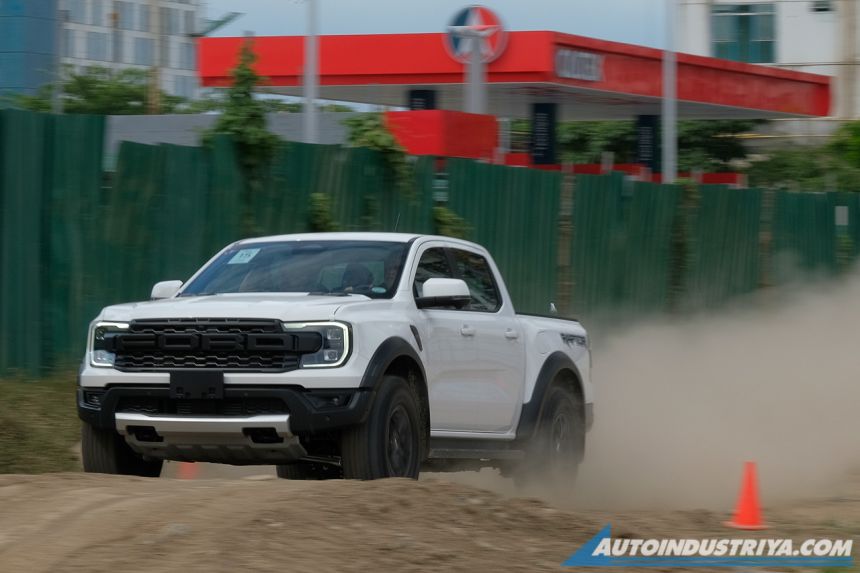 PHP 2.339-million next-gen Ford Ranger Raptor unleashed image