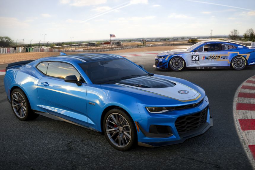 NASCAR in Le Mans: Chevrolet making Camaro ZL1 Garage 56 road car image