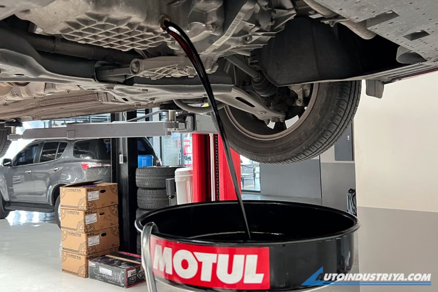 Motul Clean additives: The TLC your engine deserves image