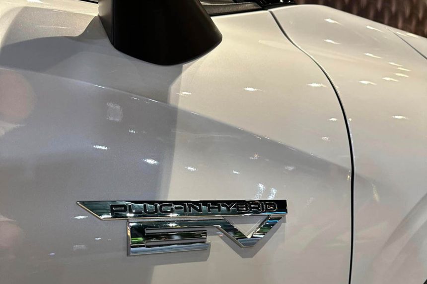 Mitsubishi Outlander spotted in PH image