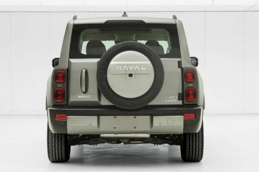 Haval Xianglong is another boxy SUV from the PRC image