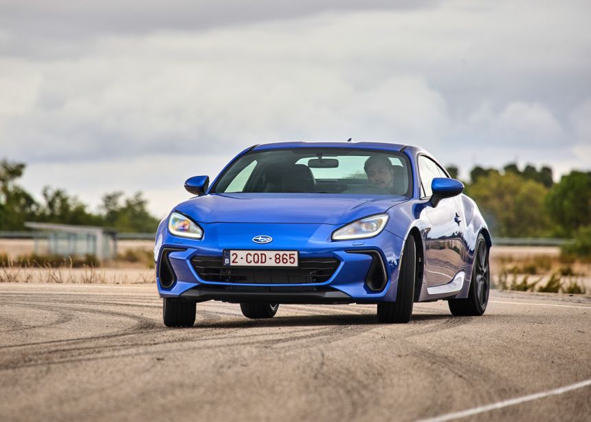 Yes, Subaru BRZ to get EyeSight for manual transmission image