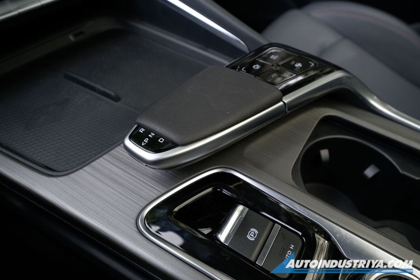 2023 Changan UNI-T image