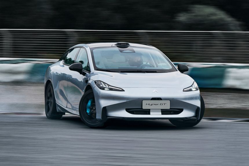 GAC Aion Hyper GT is one sleek EV with scissor doors image