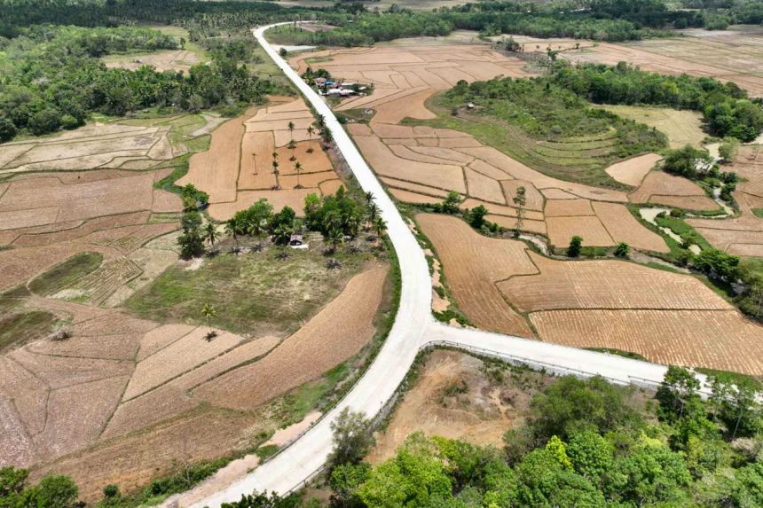 DPWH completes 30 kilometers of Zamboanga Sibugay roads image