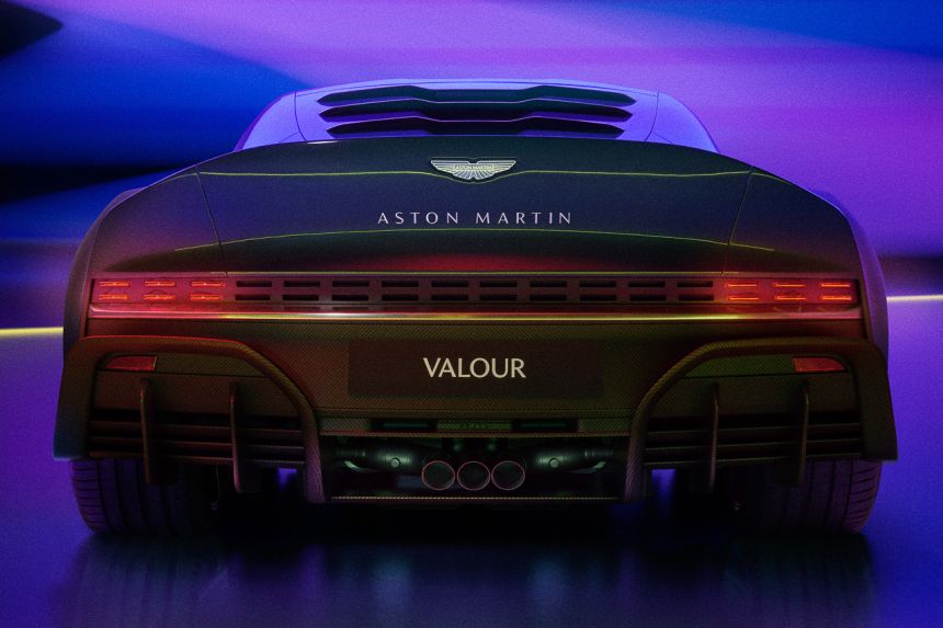 Aston Martin Valour V12 manual image