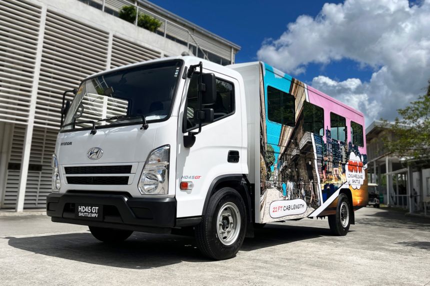 Move your shuttle business with the 2023 Hyundai HD45 GT image