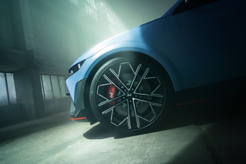 Hyundai Ioniq 5 N image