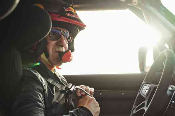 D7X-R is Defender's 2026 Dakar Rally fighter D7X-R is Defender's 2026 Dakar Rally fighter image