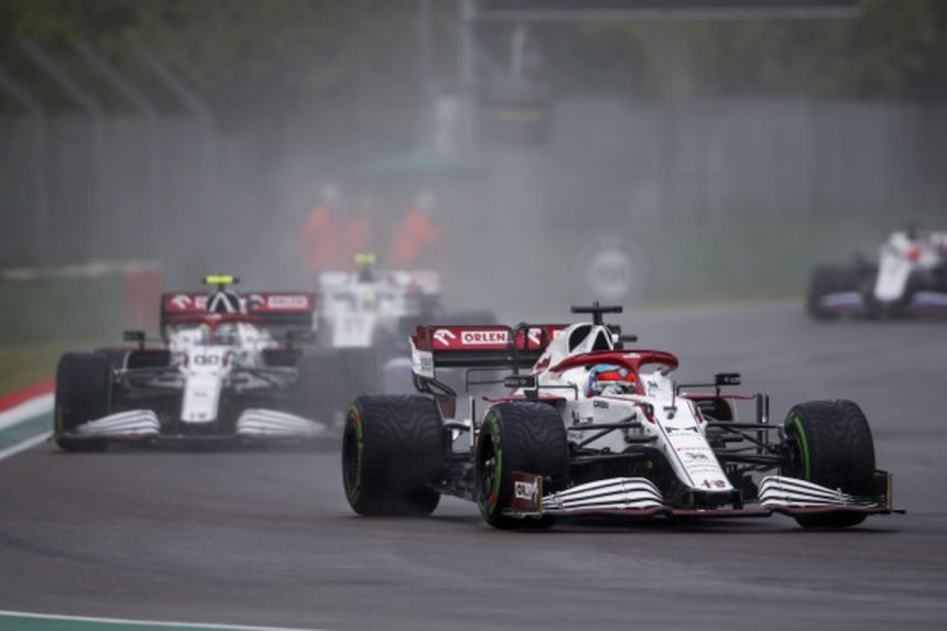 Rain, spins and crashes: The Emilia Romagna GP was far from boring image