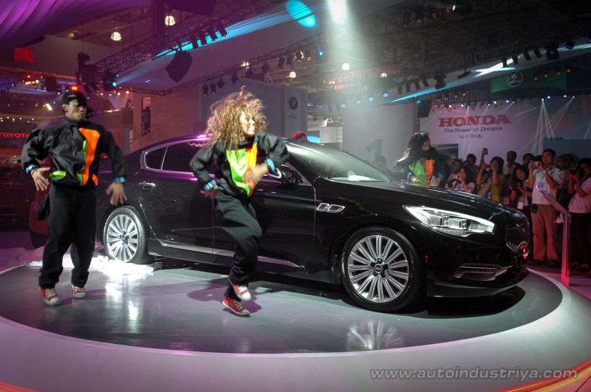 2012 Philippine International Motor Show 2012 Philippine International Motor Show image