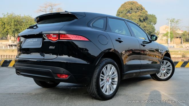 2018 Jaguar F-Pace 2.0L R-Sport AWD image