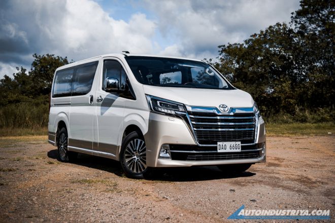 2020 Toyota Hiace Super Grandia Elite image