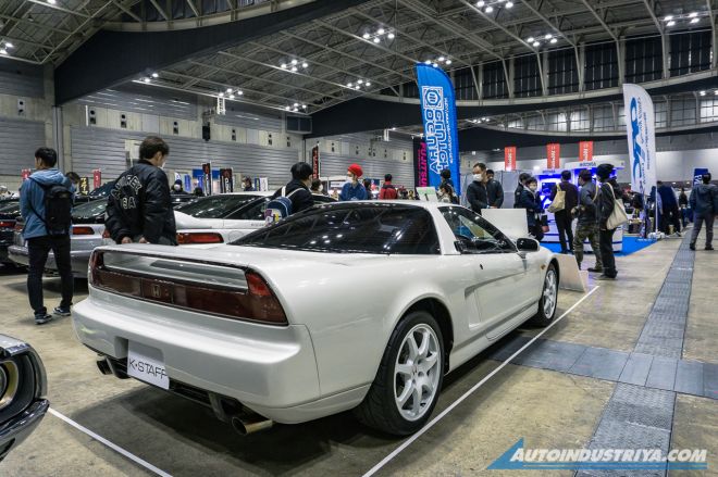 Classics stop time in Yokohama Nostalgic 2 Days image