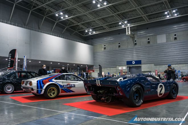 Classics stop time in Yokohama Nostalgic 2 Days image