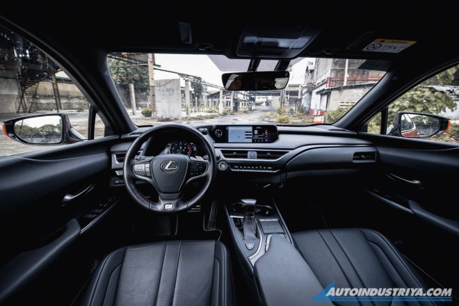 2020 Lexus UX 200 F Sport image