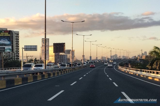 SLEX, NAIAX, TPLEX, Skyway, STAR Toll to go cashless image