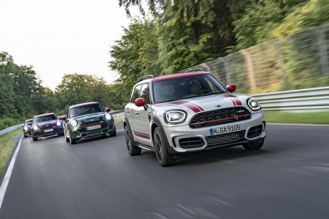Mini Countryman JCW image