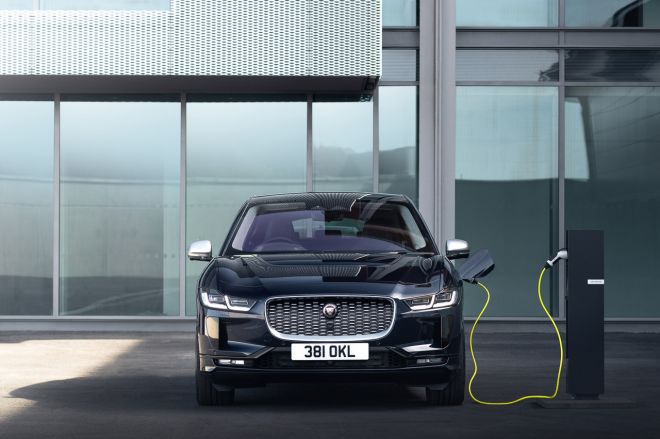 Jaguar Land Rover wants to recycle aluminum image