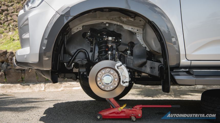 Isuzu D-Max first impression image