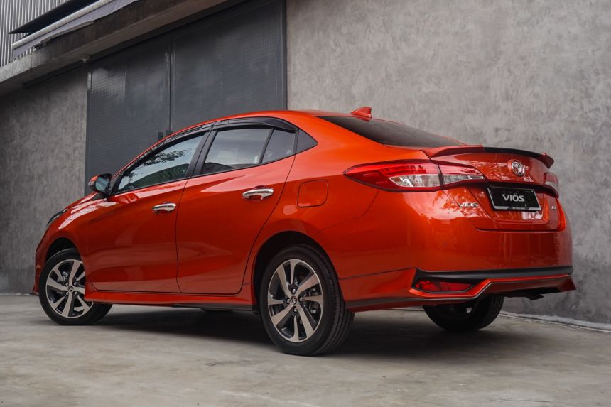 Prices go up (and down) across 2021 Toyota Vios range image