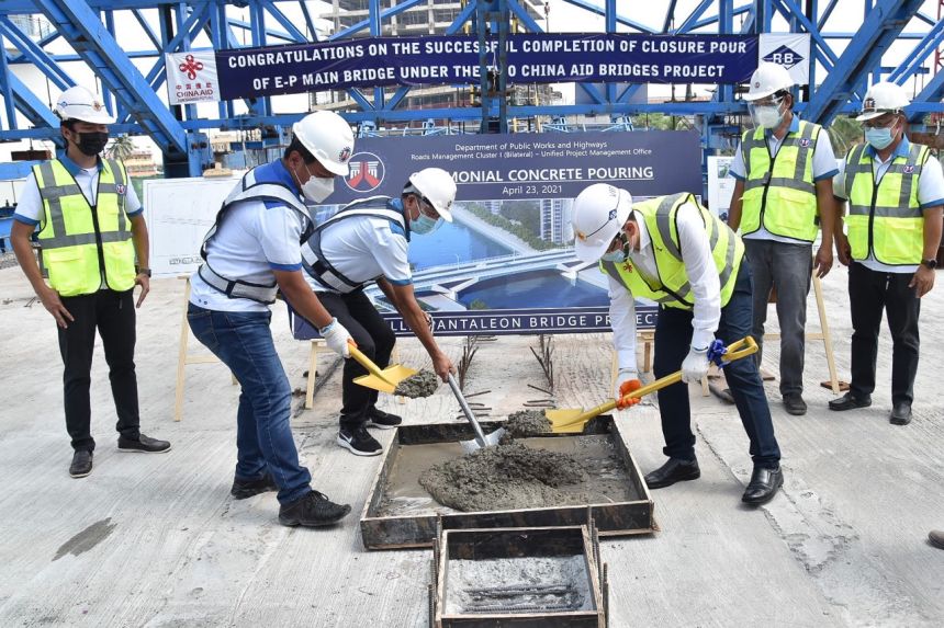 Estrella Pantaleon Bridge image