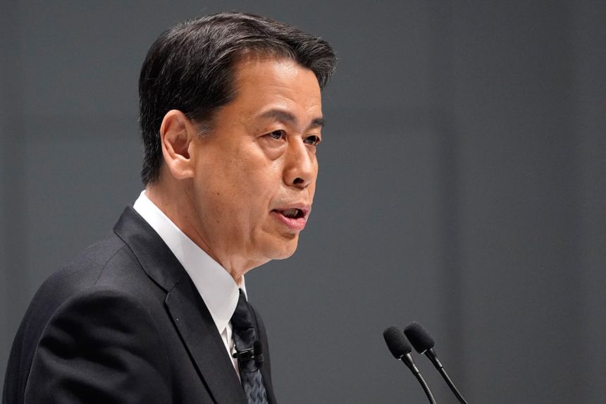 Nissan CEO Makoto Uchida says they will continue making sedans image