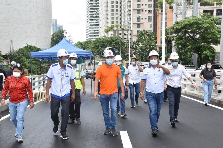 Almost There: Estrella-Pantaleon Bridge will help relieve EDSA image