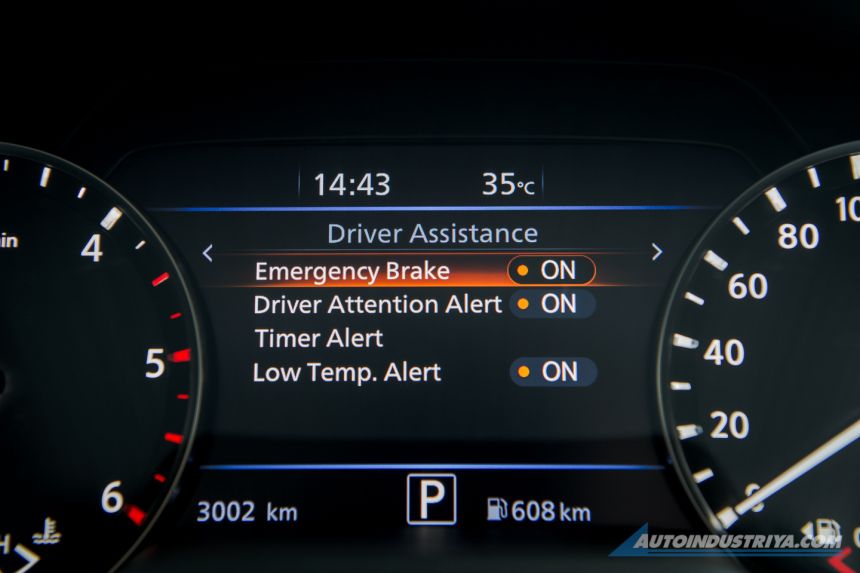 2022 Nissan Navara 4x2 VE image