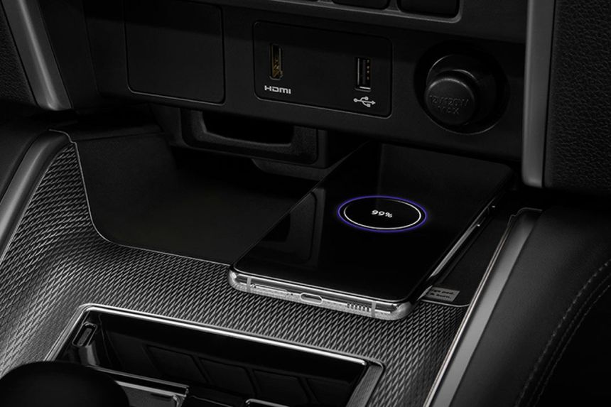 Mitsubishi Thailand reveals special edition Passion Red Strada image