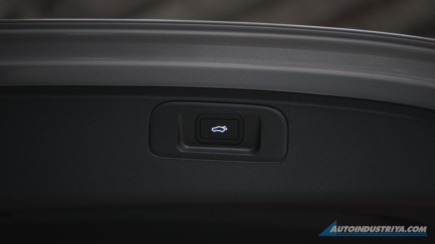 DO NOT PUB: Geely Coolray New Variant image