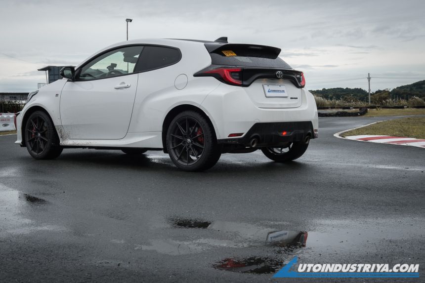 2021 Toyota GR Yaris 1.6 Turbo GR-Four image