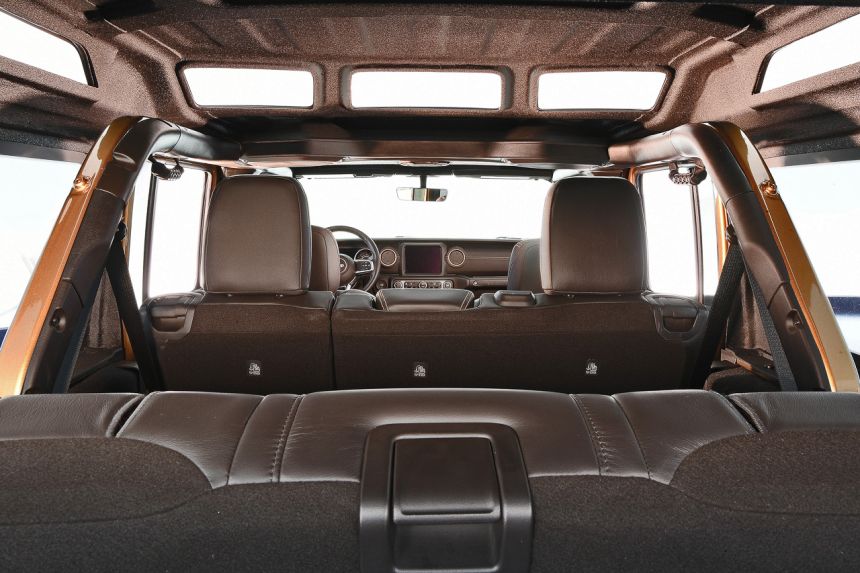 Jeep unveils custom three-row Wrangler Sahara image