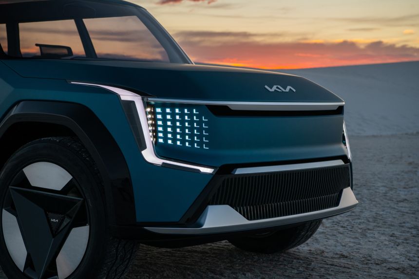 Kia previews three-row electric SUV with EV9 Concept image