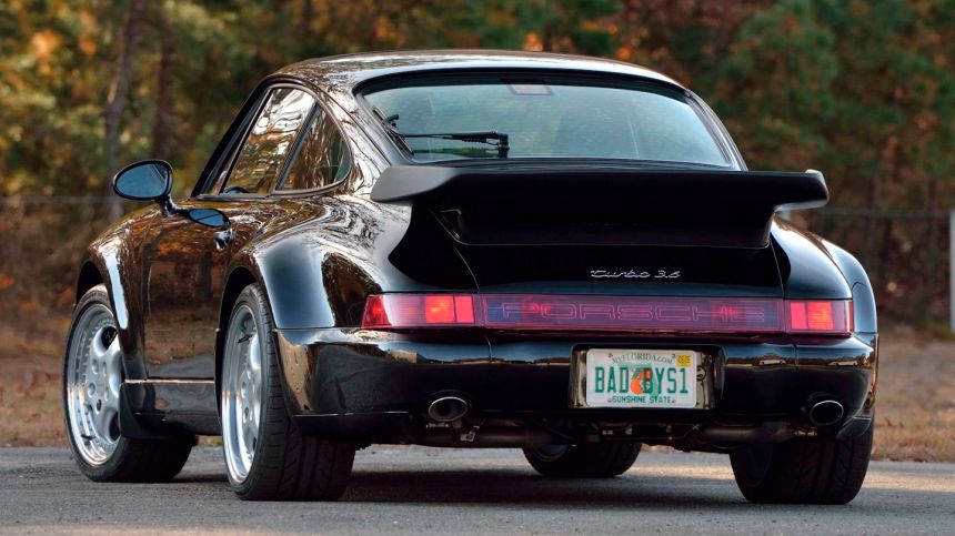 Porsche 911 Turbo from Bad Boys could be yours image