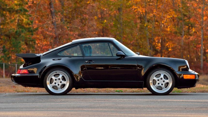Porsche 911 Turbo from Bad Boys could be yours image