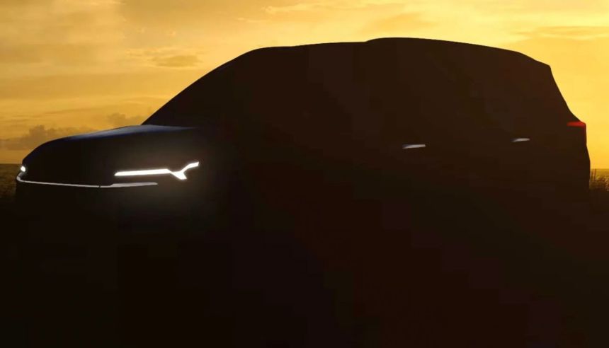 Is Kia bringing back the Carens as a crossover? image