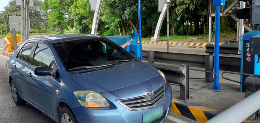 NLEX to put more early RFID scanners, card readers on toll lanes image