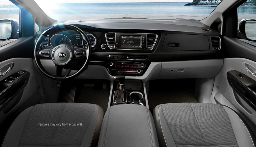 2020 Kia Carnival image