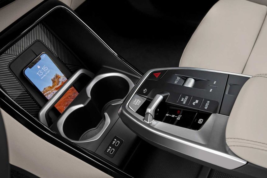 2023 BMW X1 gets a glow-up 2023 BMW X1 gets a glow-up image