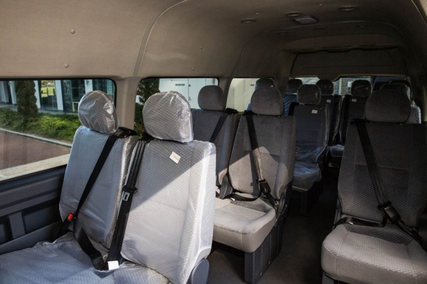 Joylong E6 is an all-electric Hiace copy from China Joylong E6 is an all-electric Hiace copy from China image