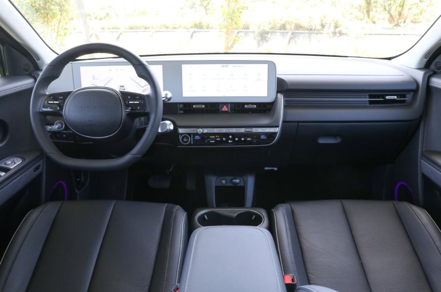 Hyundai adding three new small EVs by 2025 Hyundai adding three new small EVs by 2025 image