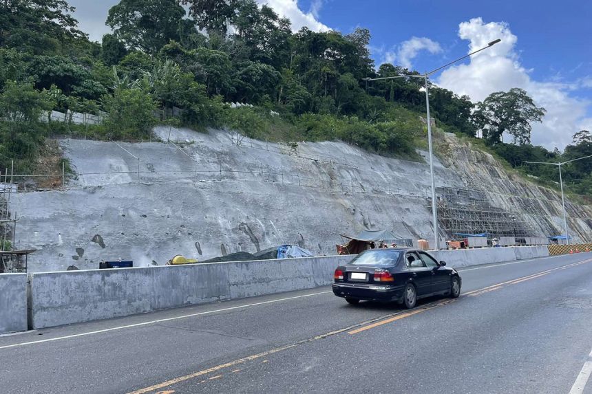 NLEX conducting road upgrades at Subic Freeport Expressway NLEX conducting road upgrades at Subic Freeport Expressway image
