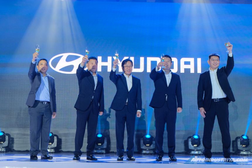 2023 Hyundai Ioniq 5, facelifted Palisade coming soon to PH 2023 Hyundai Ioniq 5, facelifted Palisade coming soon to PH image