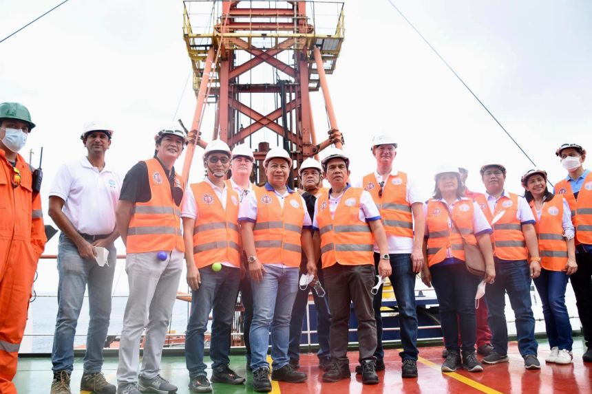 32.1-km Bataan-Cavite Interlink Bridge inching closer to reality 32.1-km Bataan-Cavite Interlink Bridge inching closer to reality image