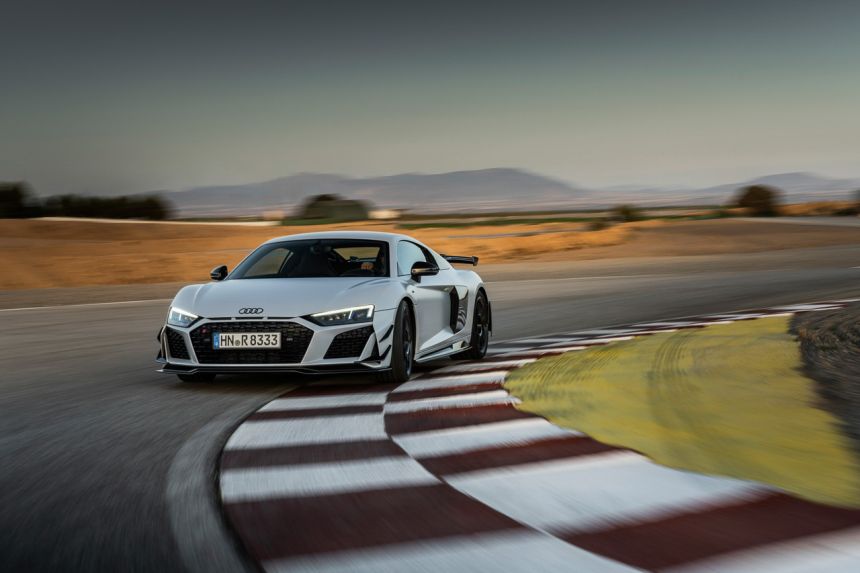 Audi bids farewell to R8 V10 with limited-run GT RWD Audi bids farewell to R8 V10 with limited-run GT RWD image