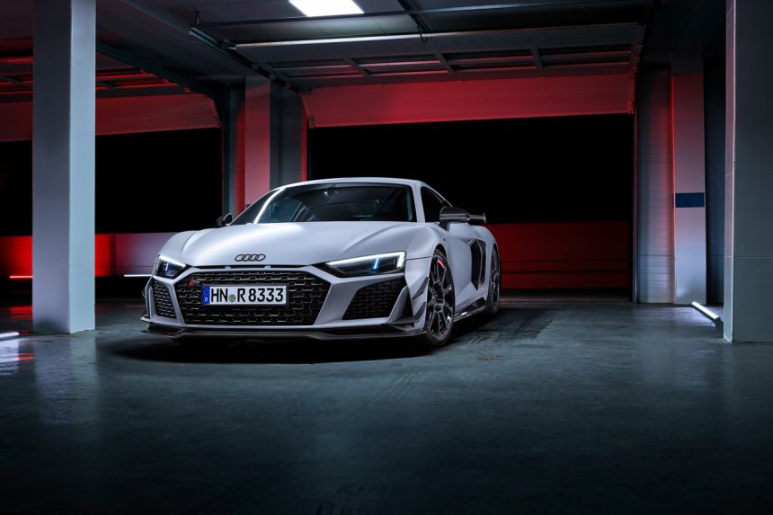 Audi bids farewell to R8 V10 with limited-run GT RWD Audi bids farewell to R8 V10 with limited-run GT RWD image