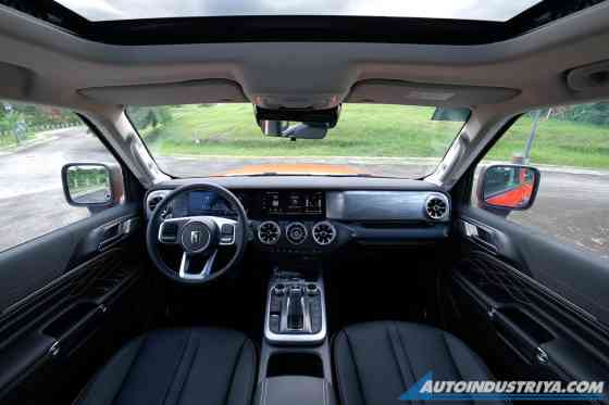 GWM Tank 300 2.0L Turbo AT GWM Tank 300 2.0L Turbo AT image